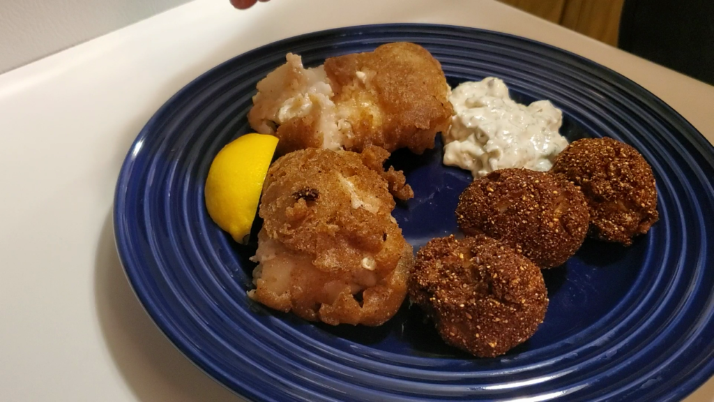 LJS fish, hushpuppy and tarter plate